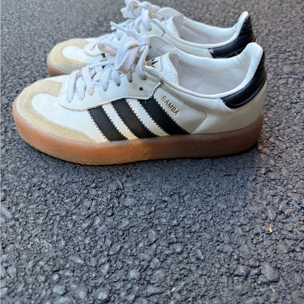 Adidas Sambaes